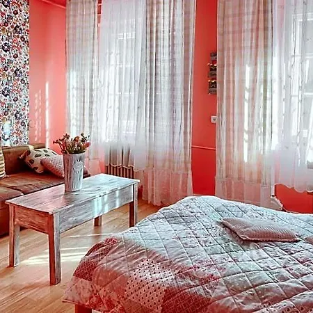 Schronisko Srebrny Potok Bed and breakfast *