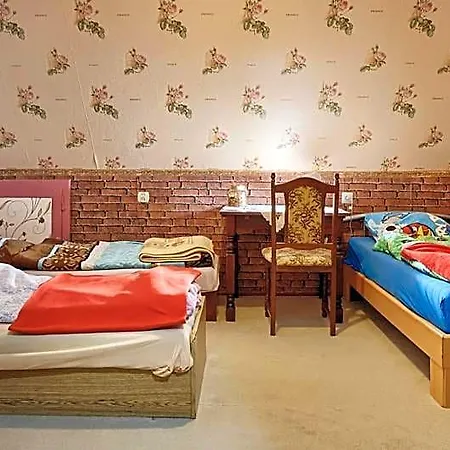 Schronisko Srebrny Potok * Lubawka