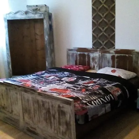 Schronisko Srebrny Potok Lubawka