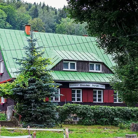 Nocleg ze śniadaniem Schronisko Srebrny Potok Lubawka