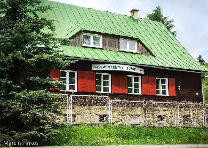 Schronisko Srebrny Potok לינה וארוחת בוקר *