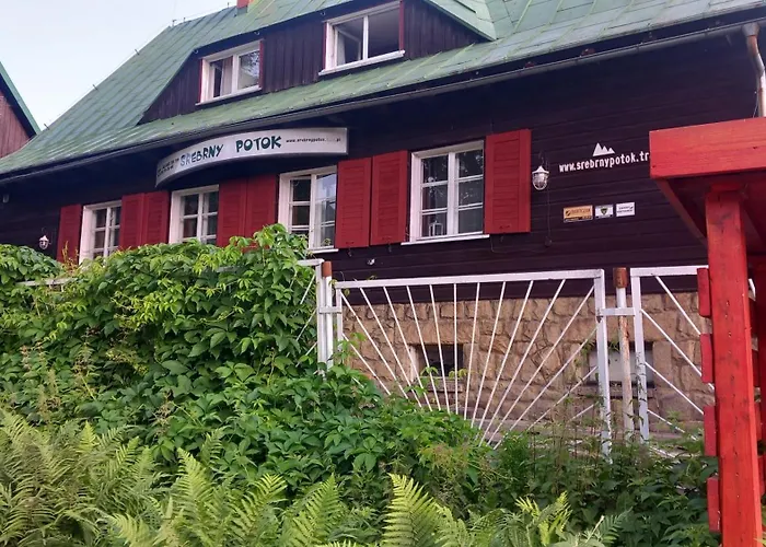 Schronisko Srebrny Potok *