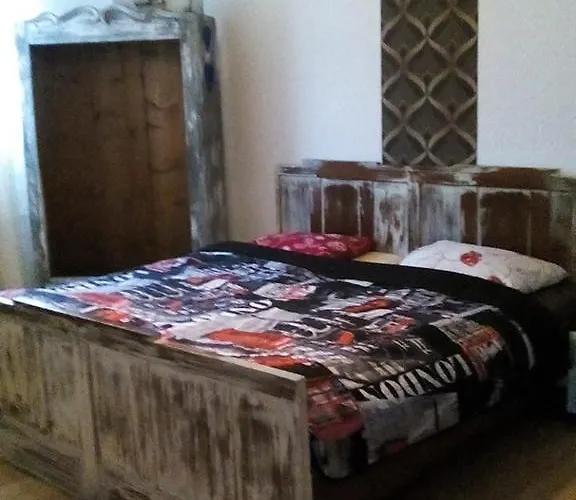 Schronisko Srebrny Potok לובאבקה