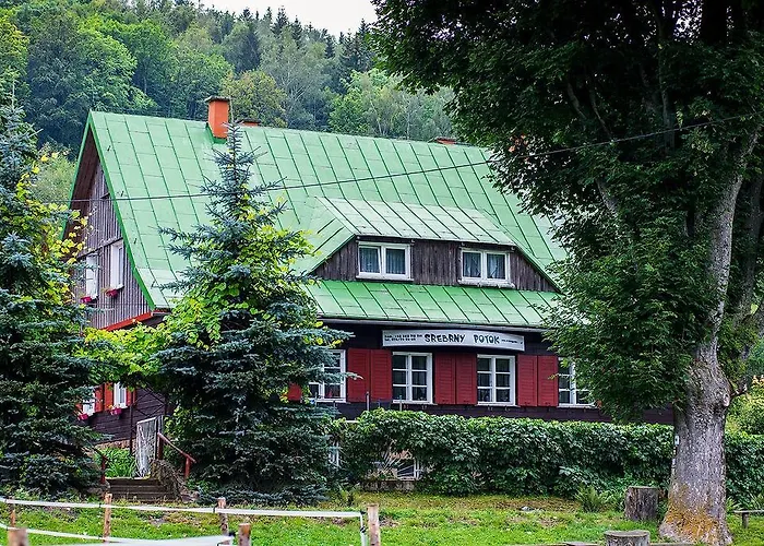 Bed & Breakfast Schronisko Srebrny Potok Lubawka