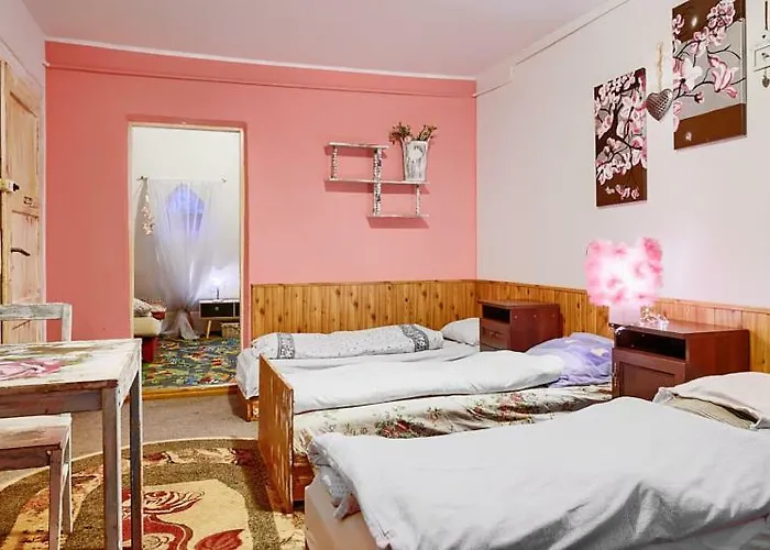 Schronisko Srebrny Potok * Lubawka