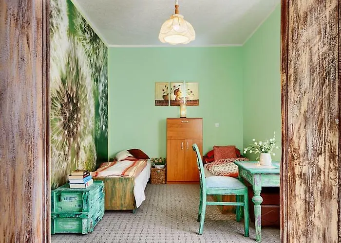 Schronisko Srebrny Potok * Lubawka